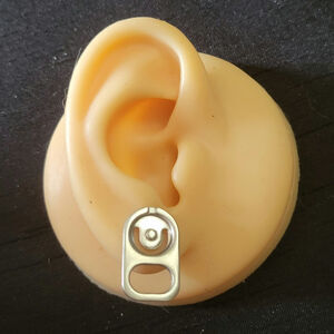Silver tone soda can pop tab post earrings